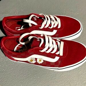 Old Skool Burgundy Vans